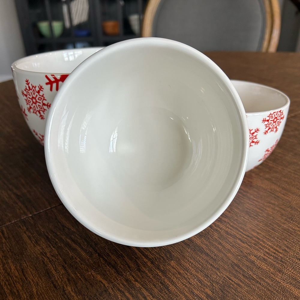 Crate and Barrel Set of 3 Holiday Nesting Bowls - Picture 7 of 11